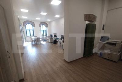 Cladire istorica 600 mp, spatiu comercial+birouri, zona ultr - 18