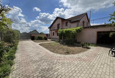 Casa spa?ioasa in Pecica (720 mp teren, la cheie) - 9