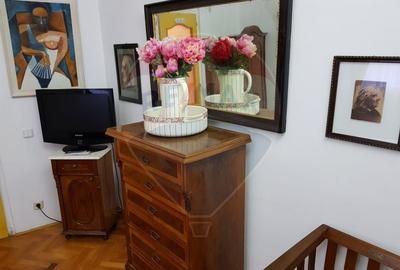 Apartament cu 3 camere de vanzare pe Str.Tribunei - 10