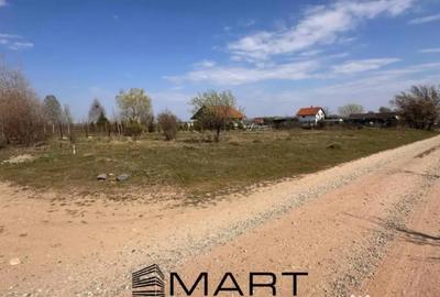 Teren de 1150 mp, în Central