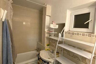 Apartament cu 2 camere decomandat în Palazu Mare - 5