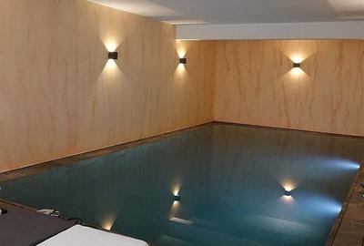 Casă individuală cu 7 camere cu Canalizare în Palazu Mare - 1