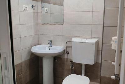 Apartament cu 2 camere decomandat în Central - 4