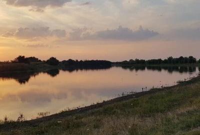 Teren intravilan Str Primaveri deschidere la lac - 2