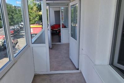 Apartament cu 2 camere decomandat în 7 Noiembrie - 4