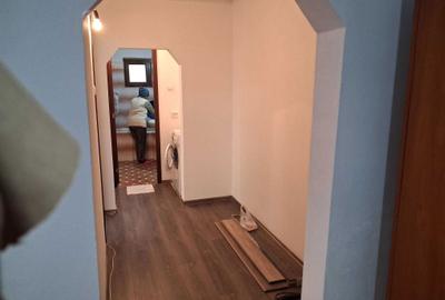 Apartament cu 3 camere decomandat în Central - 2