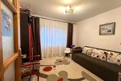 Apartament cu 4 camere decomandat în Central - 2