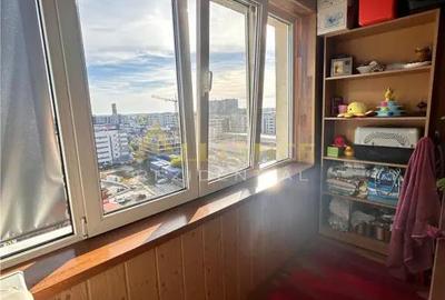 Apartament cu 3 camere decomandat în Berceni - 6