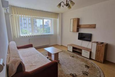 Garsonieră decomandată, mobilată în Militari