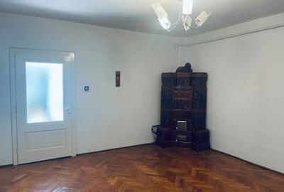 Casă cu 4 camere în Central - 6