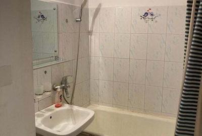Apartament cu 2 camere semidecomandat în Rahova