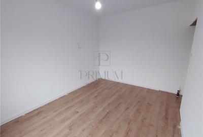 Duplex cu 5 camere cu Canalizare în Moșnița Veche - 9