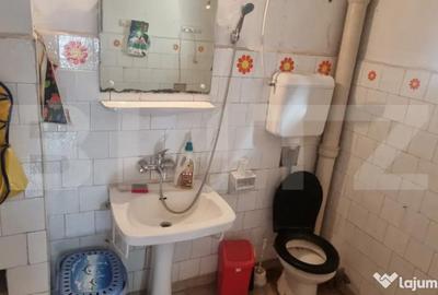Casă cu 4 camere cu Teren 2800 Mp în Central - 8