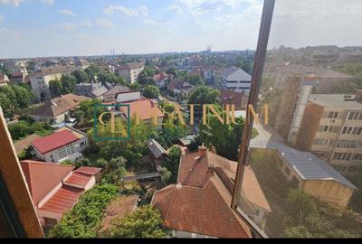 P4562 Apartament 3 camere in zona Complexului Studentesc