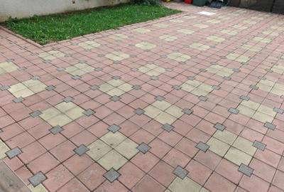 Casă individuală cu 8 camere cu Canalizare în Râșnov - 28