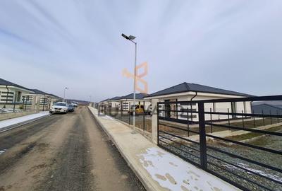 Casa individuala finisata in Corusu! - 2