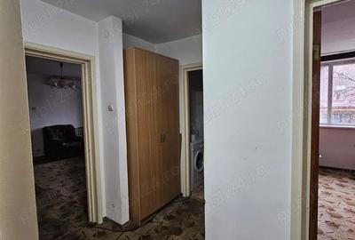Apartament cu 3 camere semidecomandat, mobilat în Gorjului - 1