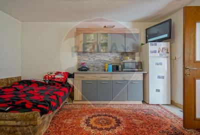 Casă cu 3 camere cu Teren 360 Mp în Sânpetru - 11