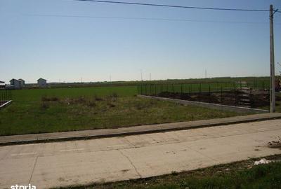 Teren de 629 mp, în Ulmi