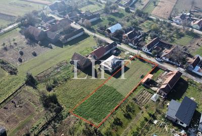 Teren Construcții de 1481 mp, în Hăghig - 1