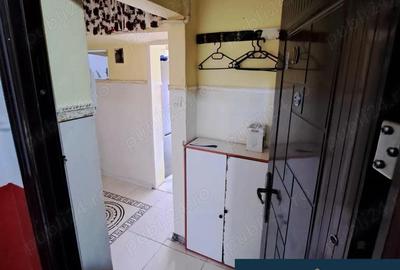 Apartament 2 camere semi-decomandat Aleea Albastrelelor