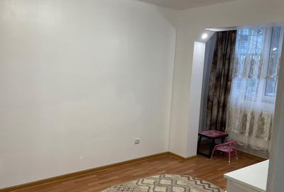 Apartament cu 4 camere decomandat în Central - 5