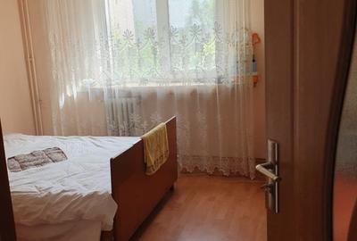 CANTA PROFI 4 CAMERE DECOMANDAT ET.2 LIBER 80 MP BLOC 1983  COD 158342 - 3