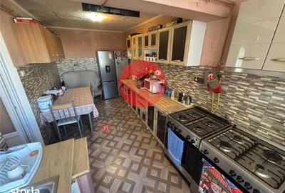 Apartament cu 4 camere decomandat în Vest - 7