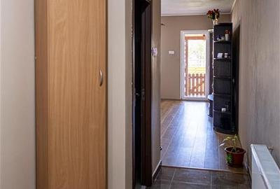 Casă cu 3 camere cu Teren 455 Mp în Biharia - 10