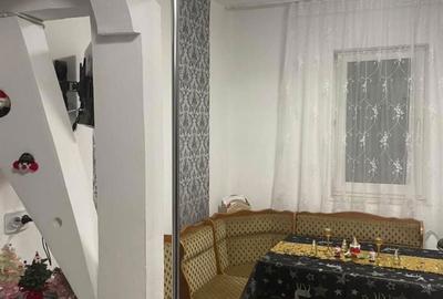 Apartament cu 4 camere decomandat în Central - 7