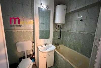 Apartament cu 2 camere decomandat în Pelican - 9