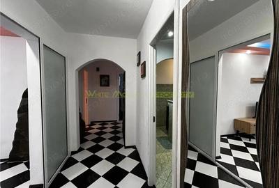 De Inchiriat 3 camere decomandate | Mobilat, utilat| Tractorul, Brasov De Inchiriat 3 camere decomandate | Mobilat, utilat| Tractorul, Brasov - 7