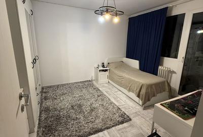 Apartament cu 3 camere decomandat în Drumul Taberei - 4