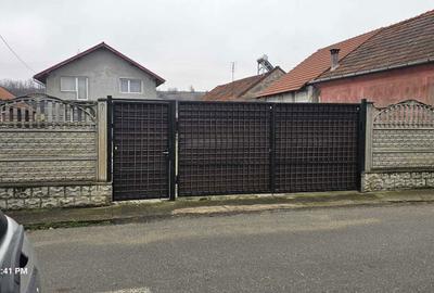 Casă cu 4 camere în Bărăștii Hațegului - 2