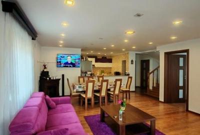 Busteni Kalinderu Vila 5 dormitoare supr 250mp - 17