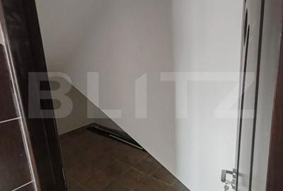 Casă cu 4 camere în Central - 5
