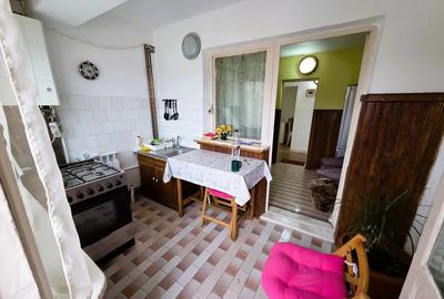 Apartament cu 2 camere decomandat în E3 - 15