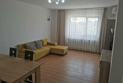 Apartament cu 2 camere decomandat în Păcii - 1