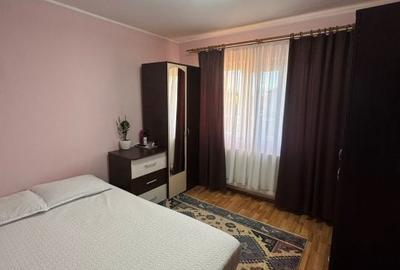 Apartament cu 2 camere decomandat în Republicii - 8