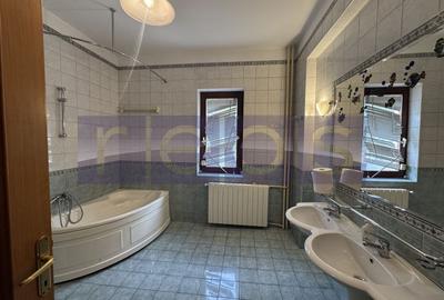4 CAMERE | PARTER | PIATA FLOREASCA - 11