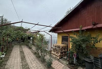Casă cu 5 camere cu Teren 450 Mp în Central - 8