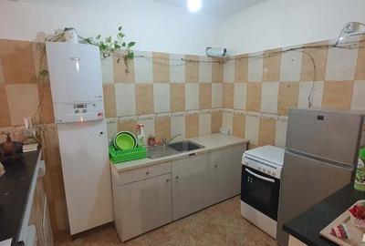 Inchiriez casa in zona Fratelia - 12