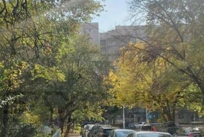 Metrou Titan apartament cu 3 camere - 3