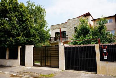 Vila S+P+1E+M cu 6 camere, suprafata 321 mp, zona Aparatorii Patriei - 2