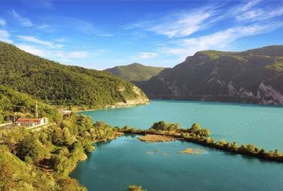 Teren intravilan pe malul Dunarii, in Cozla - 1