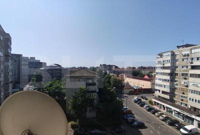 Apartament cu 4 camere, 88 mp, etaj intermediar, pe B-dul Da - 1