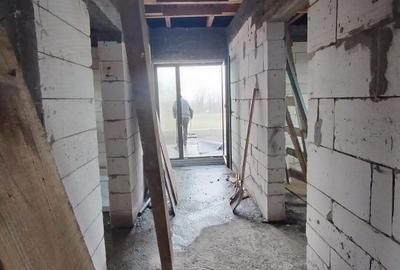 Casă cu 5 camere cu Teren 500 Mp în Cârcea - 7