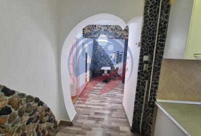 Apartament cu 2 camere decomandat în Central - 4