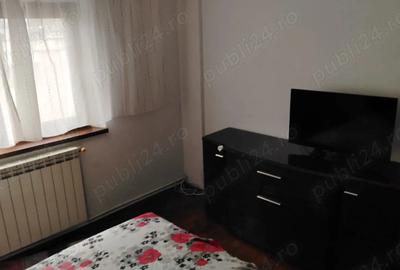 Apartament cu 3 camere decomandat în E3 - 5
