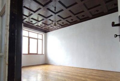 Apartament cu 3 camere semidecomandat în Moșilor - 2